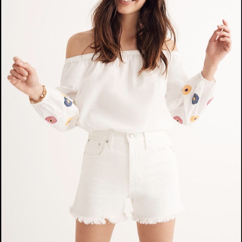 NWOT Madewell Floral Embroidered Off-shoulder blouse; Size XXS
